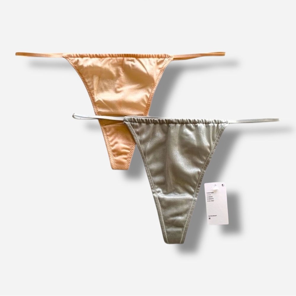 🌸New🌸 2pk Urban Outfitters Out from Under V-string Panty Lot NWT